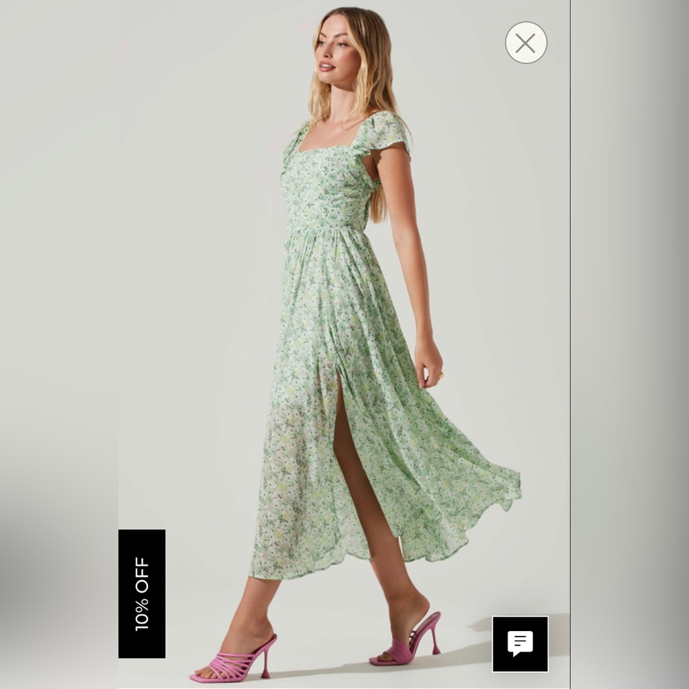 ASTR the Label Luisa Floral Flutter Sleeve Midi Dress Green multi floral / M